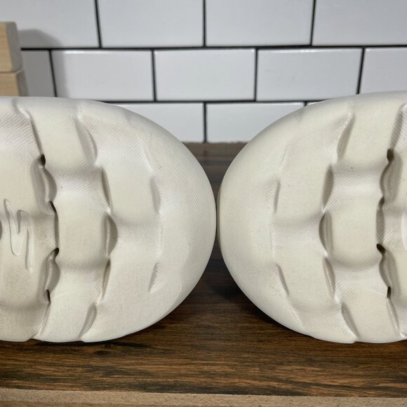 Skechers GO Walk Max Clinched Mens Sz 9.5 Extra Wide Shoes Khaki Slip On Sneaker - Picture 10 of 16